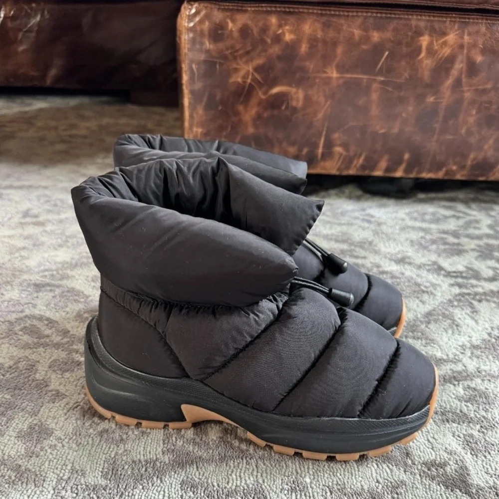 H&M stylish black